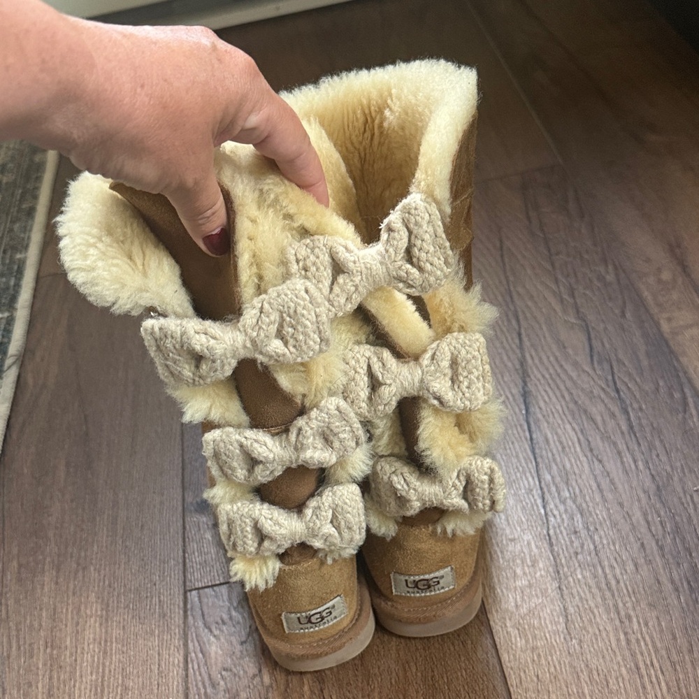 UGG Tan and Cream Winter Boots